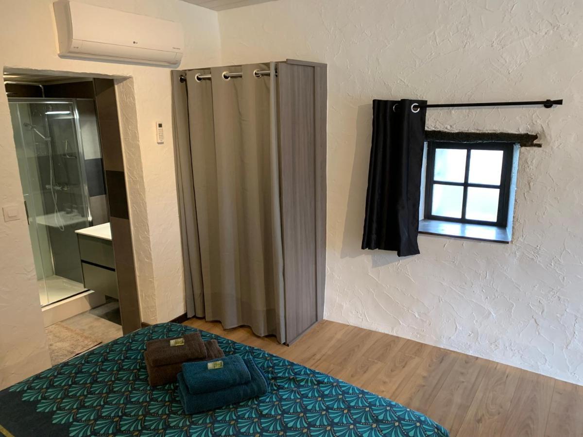Chambre D'Hotes Naturiste Le Jardin Des Hirondelles Blanzaguet-Saint-Cybard Esterno foto